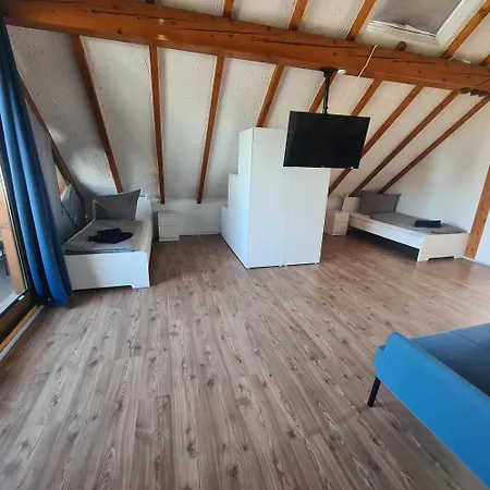 Bookandstay24 Rhein Main Gebiet, Frankfurt, Darmstadt, Aschaffenburg Апартаменты *